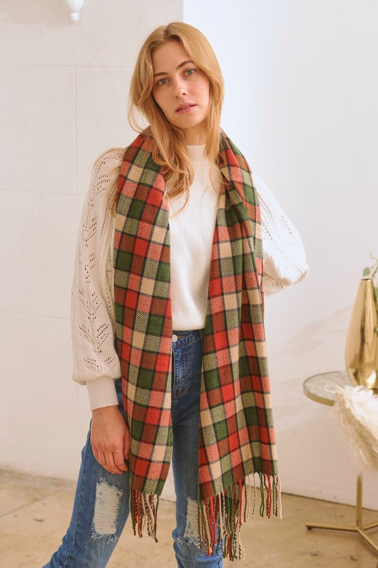 Checkered Pattern Scarf