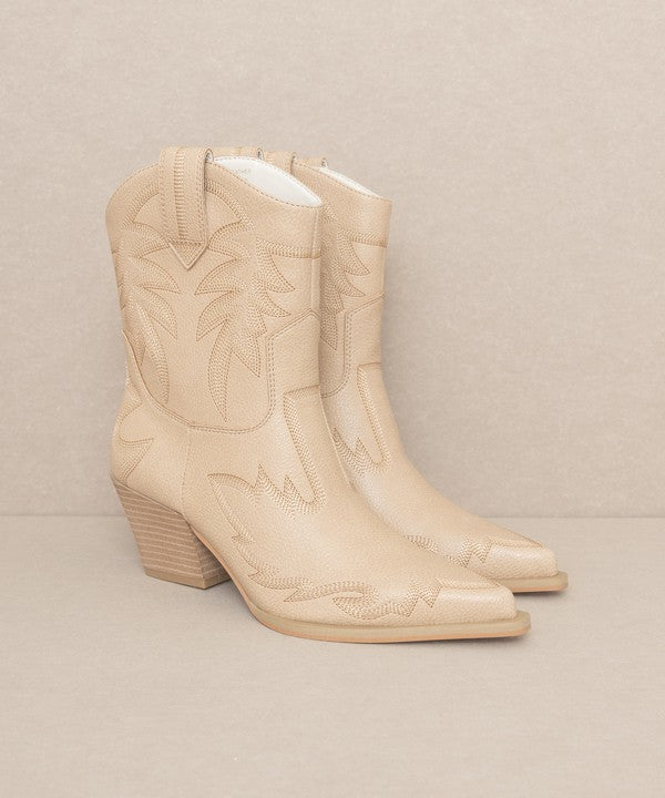 Nantia Embroidered Cowboy Boots