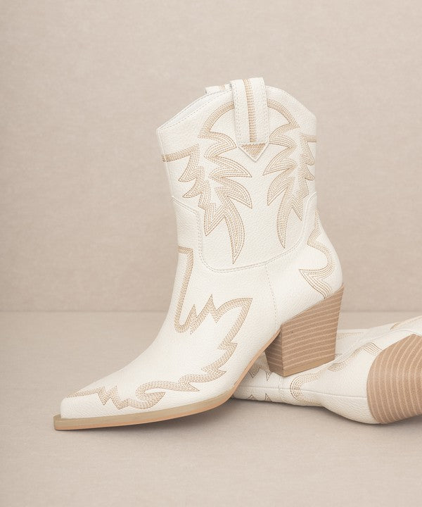 Nantia Embroidered Cowboy Boots