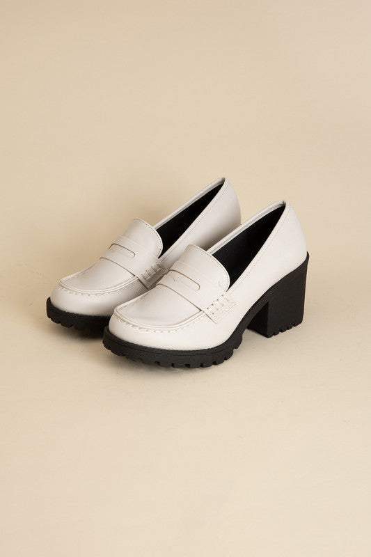 Kendra Loafers