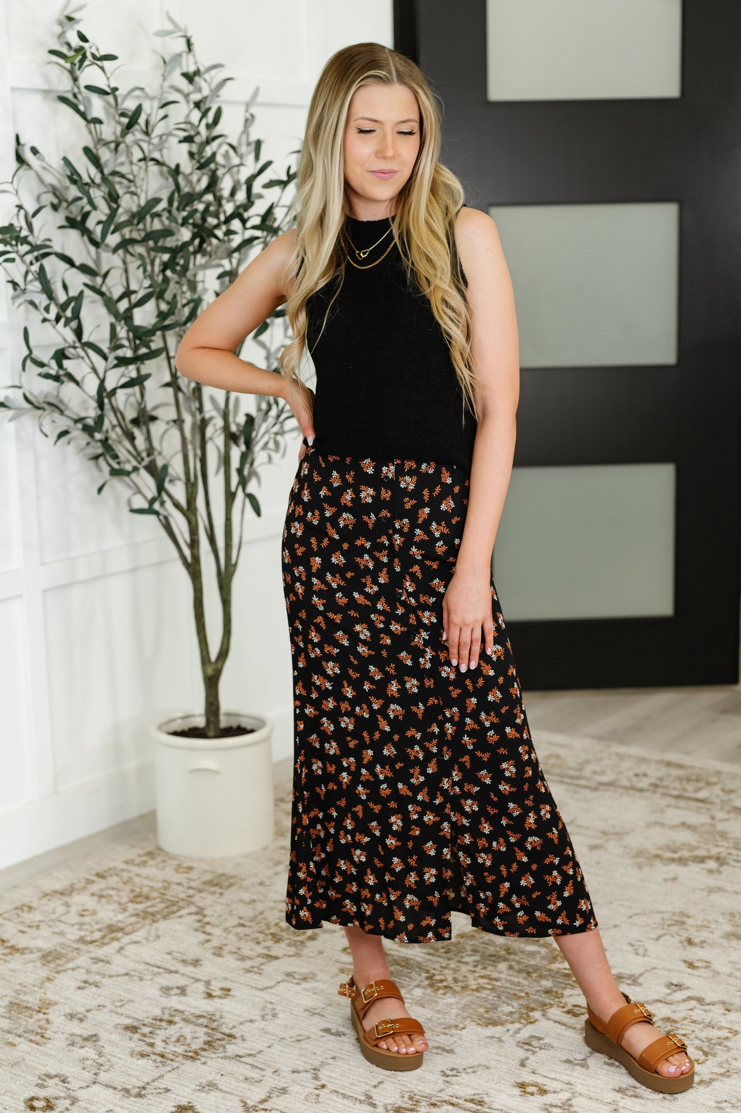 Wendy Midi Skirt in Rust, White and Black