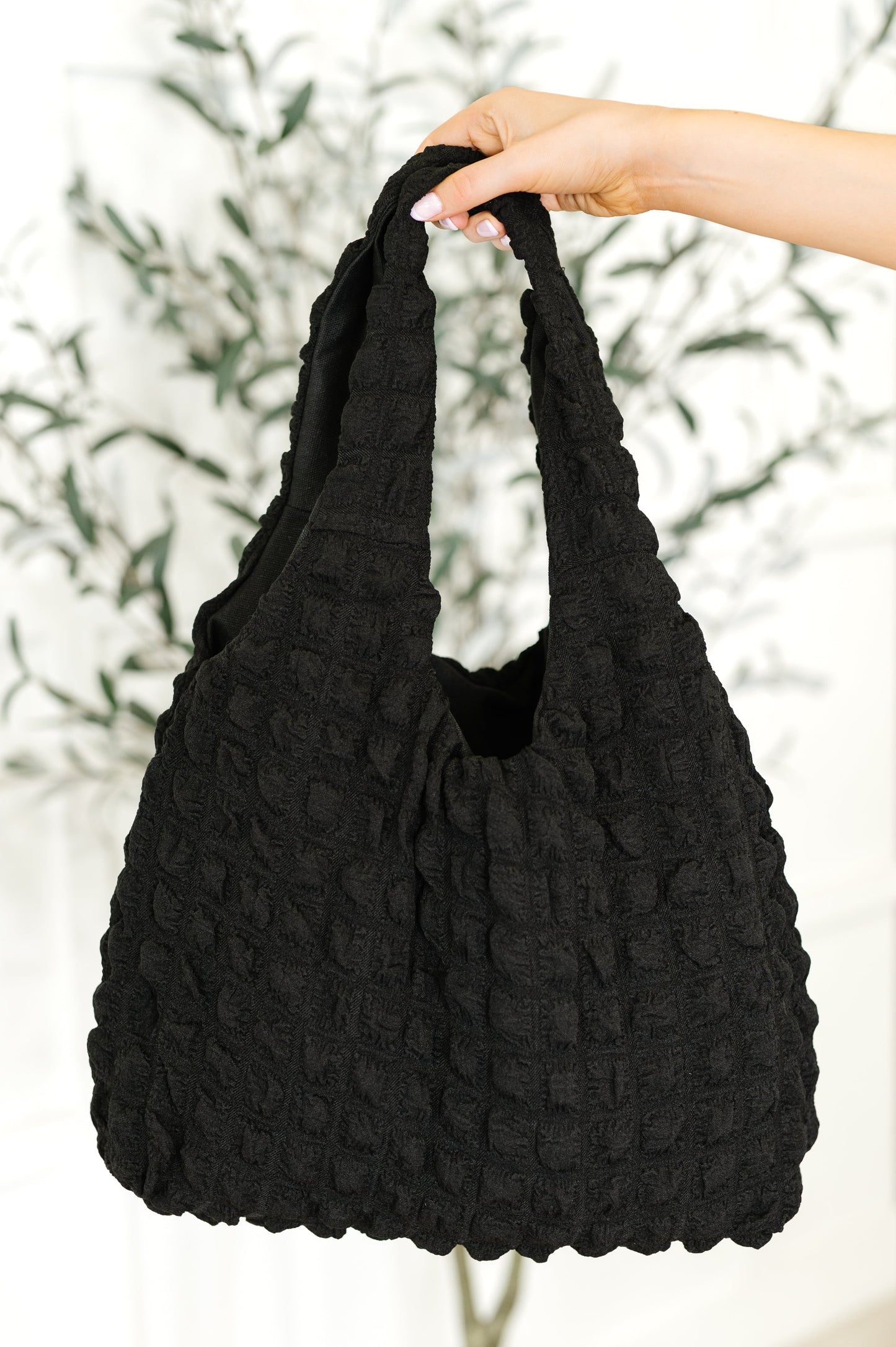 Cloud Tote Bag In Black