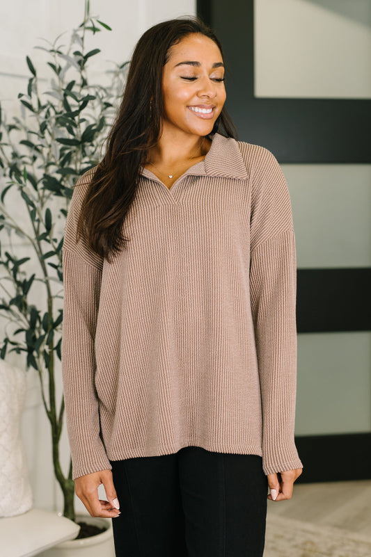 Mya Henley Pull Over
