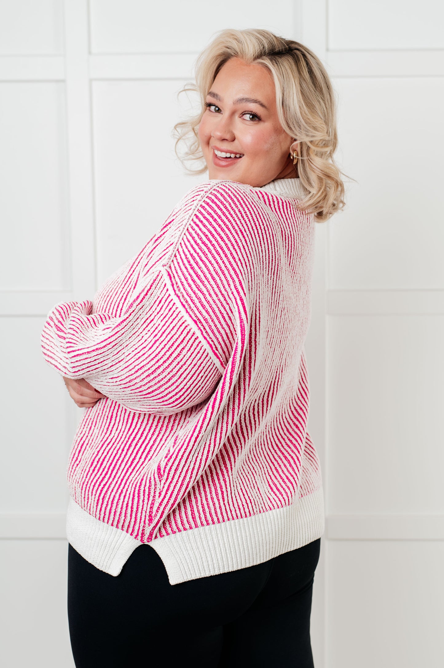 Aviana Contrast Trim Sweater in Pink