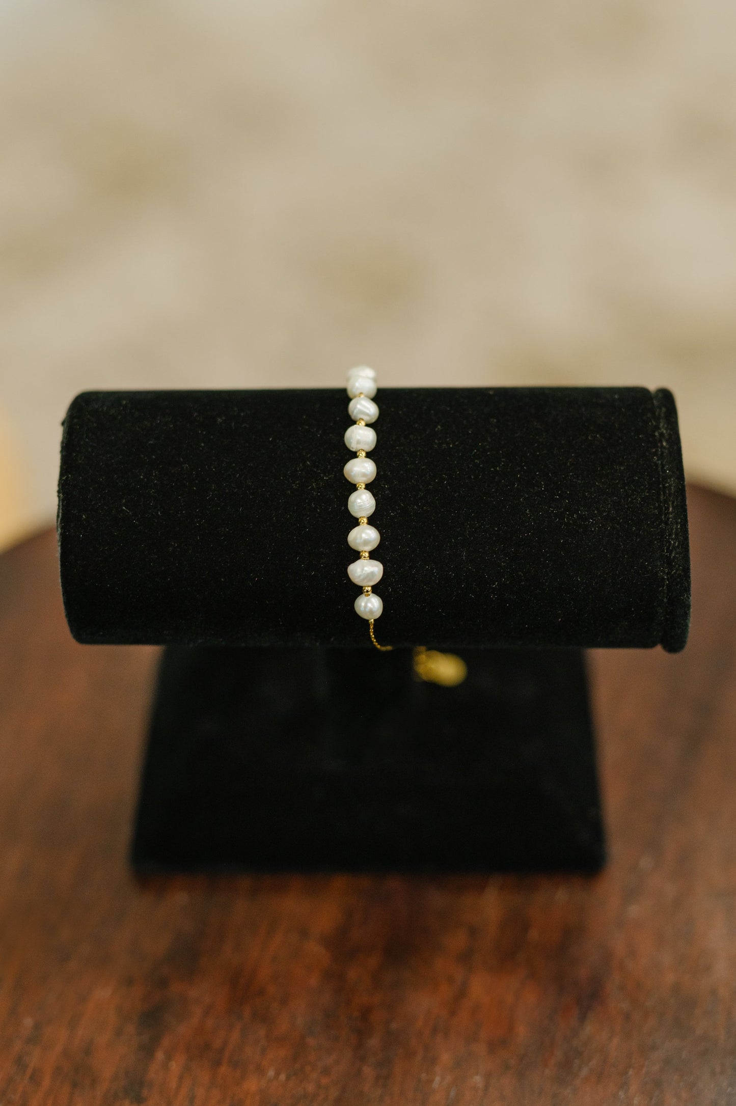 Girly Pearls Bracelet
