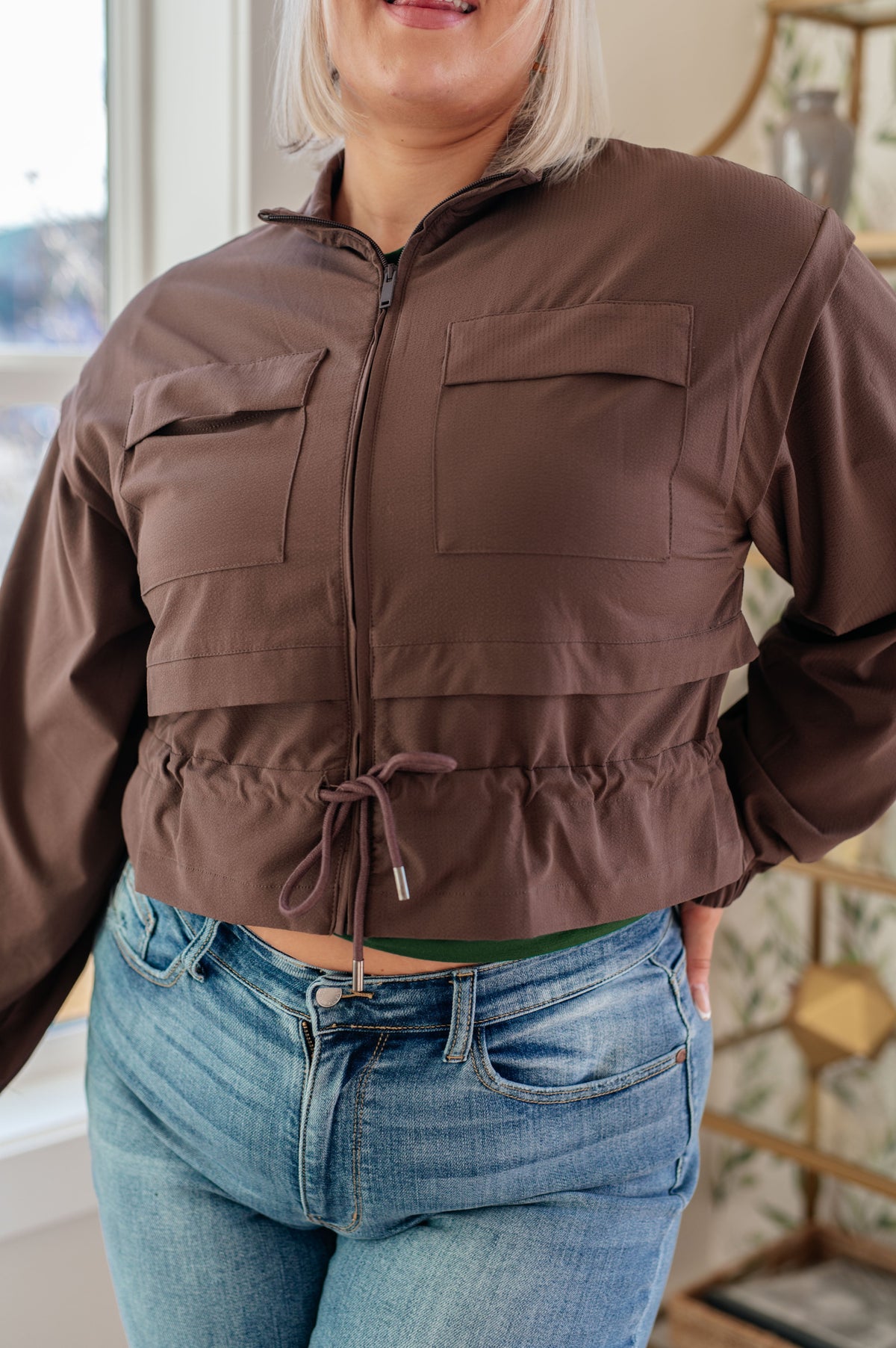 Sammi Cropped Jacket in Brown