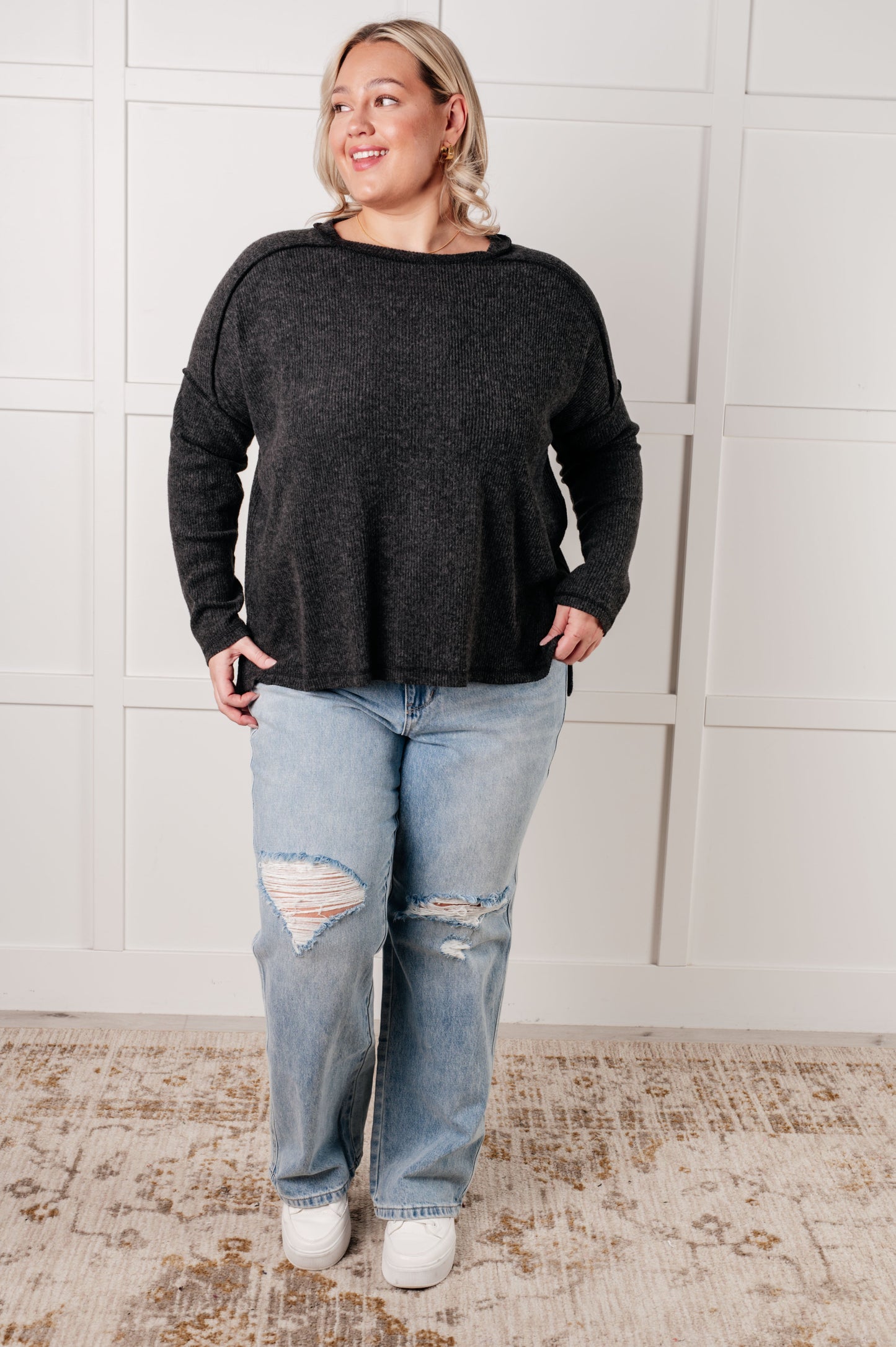 Addison Ribbed Hacci Sweater in Black