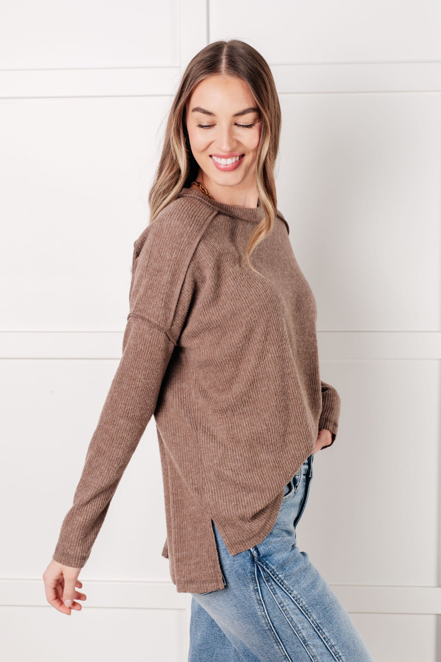 Addison Ribbed Hacci Sweater in Mocha