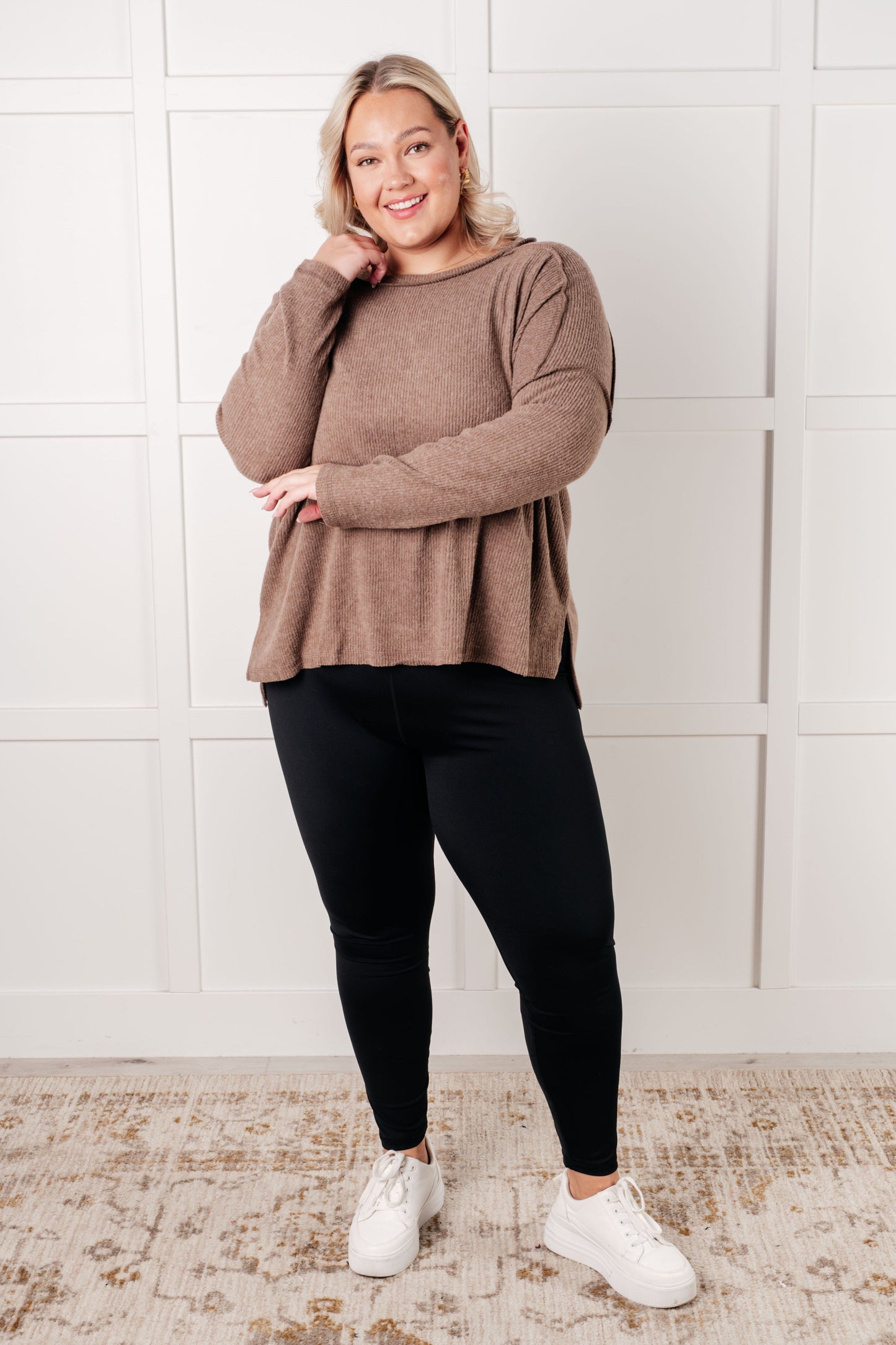 Addison Ribbed Hacci Sweater in Mocha