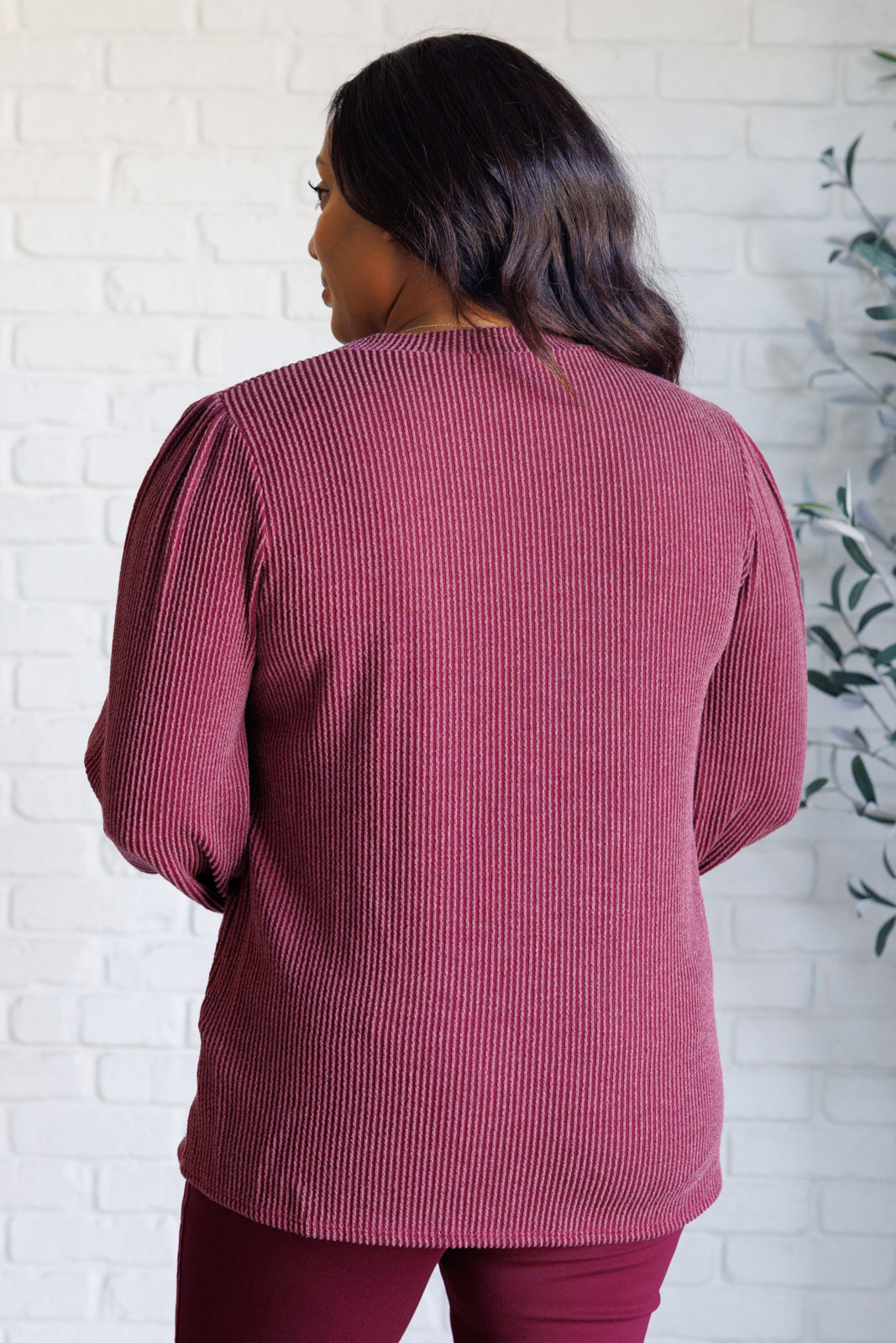 Melina Mineral Wash Ribbed Knit Top in Wine