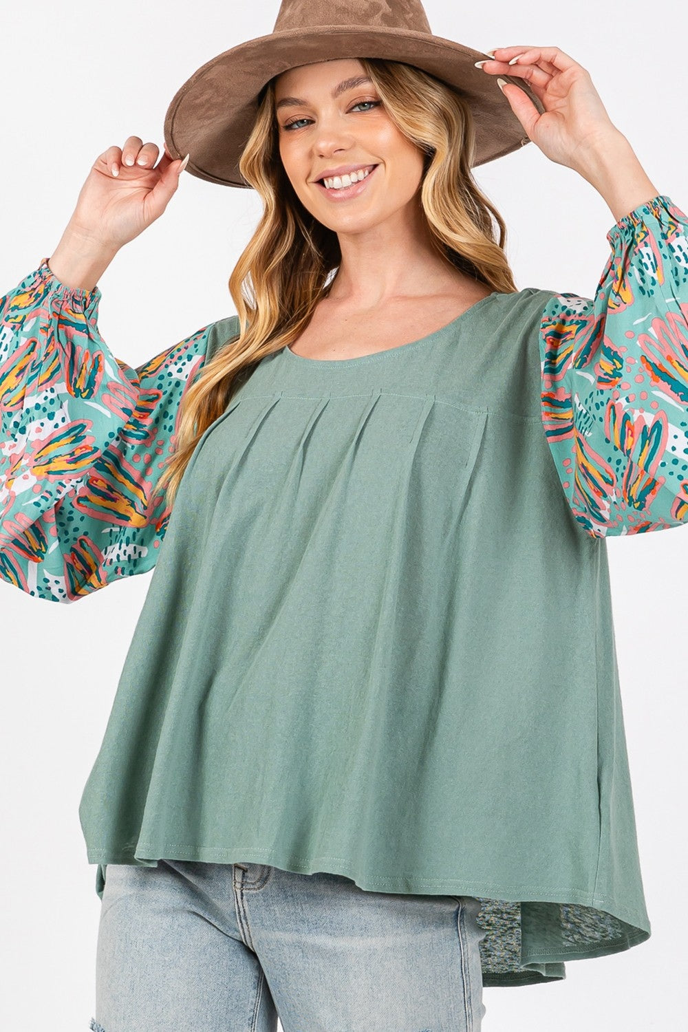 Ruched Round Neck Printed Bubble Sleeve Top