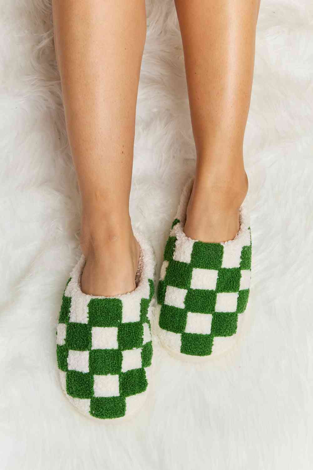 Kimmy Checkered Print Plush Slide Slippers