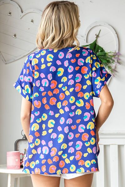 Cassie Printed V-Neck Short Sleeve Blouse