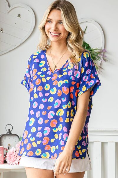 Cassie Printed V-Neck Short Sleeve Blouse